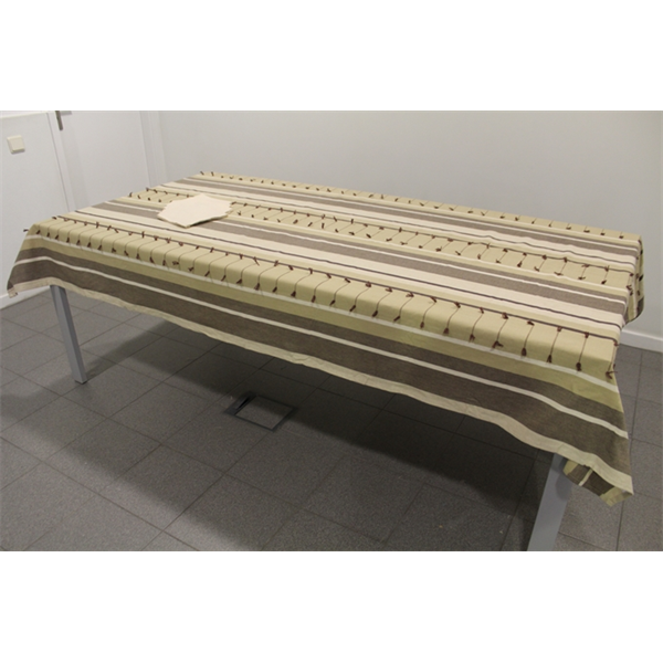 TOALHA 150X250 TABLECLOTH