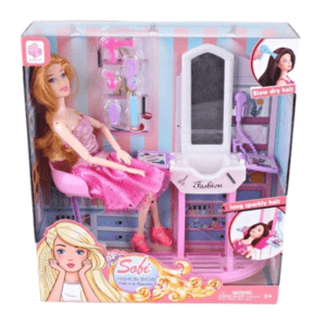 BONECA DOLL