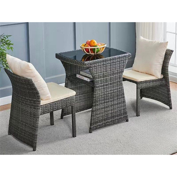 CONJUNTO MESA E CADEIRAS